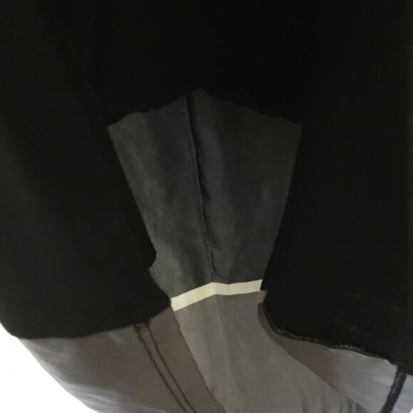 Coldwater Creek Black and Gray Block Long-SleeveTunic - Picture 11 of 15